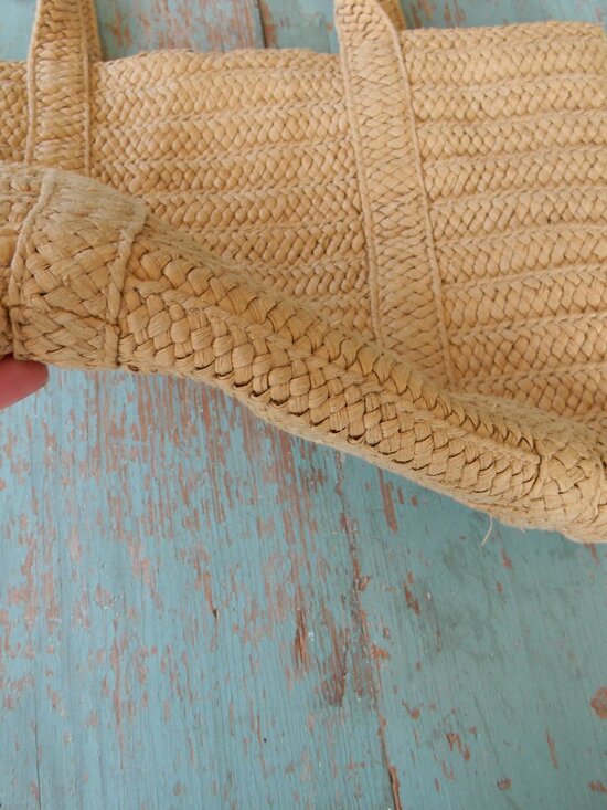 Draper James Everyday Straw Tote Bag Purse With Blue Liner 14x12 - Picture 4 of 8